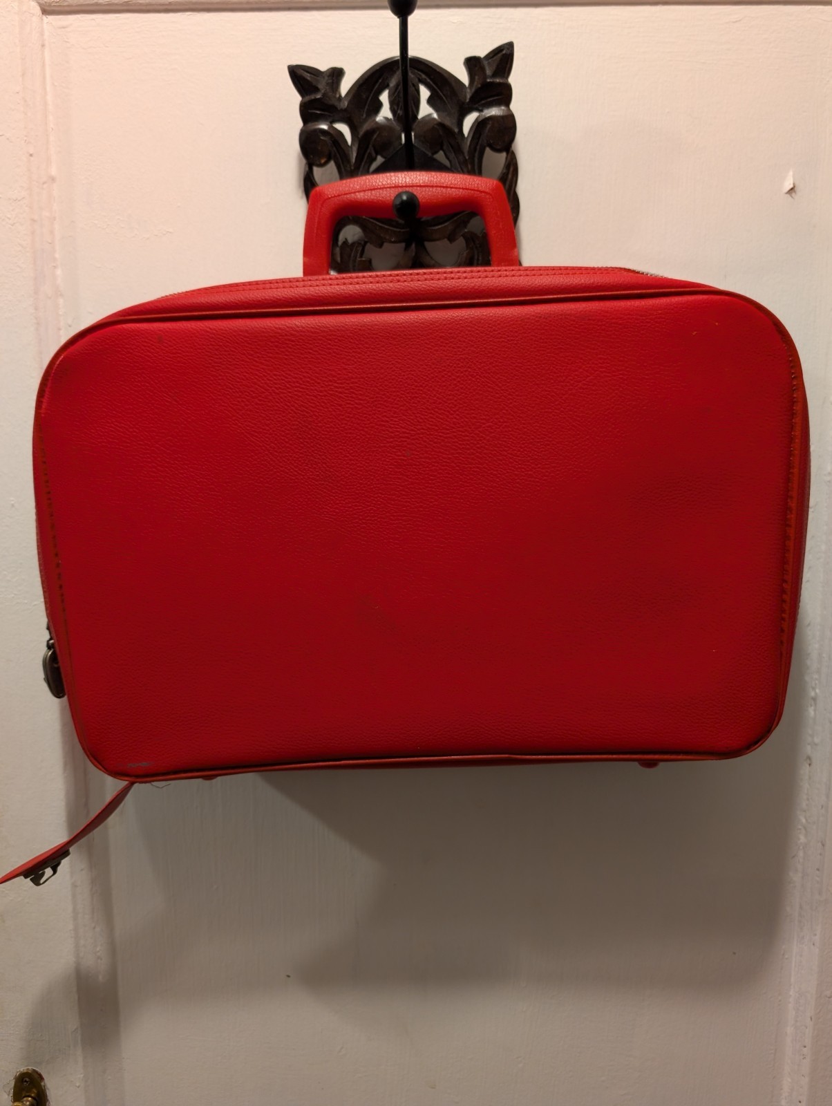 Vintage Bantam Bags Red Suitcase Retro Carry On Travel Case 1960s 70s
