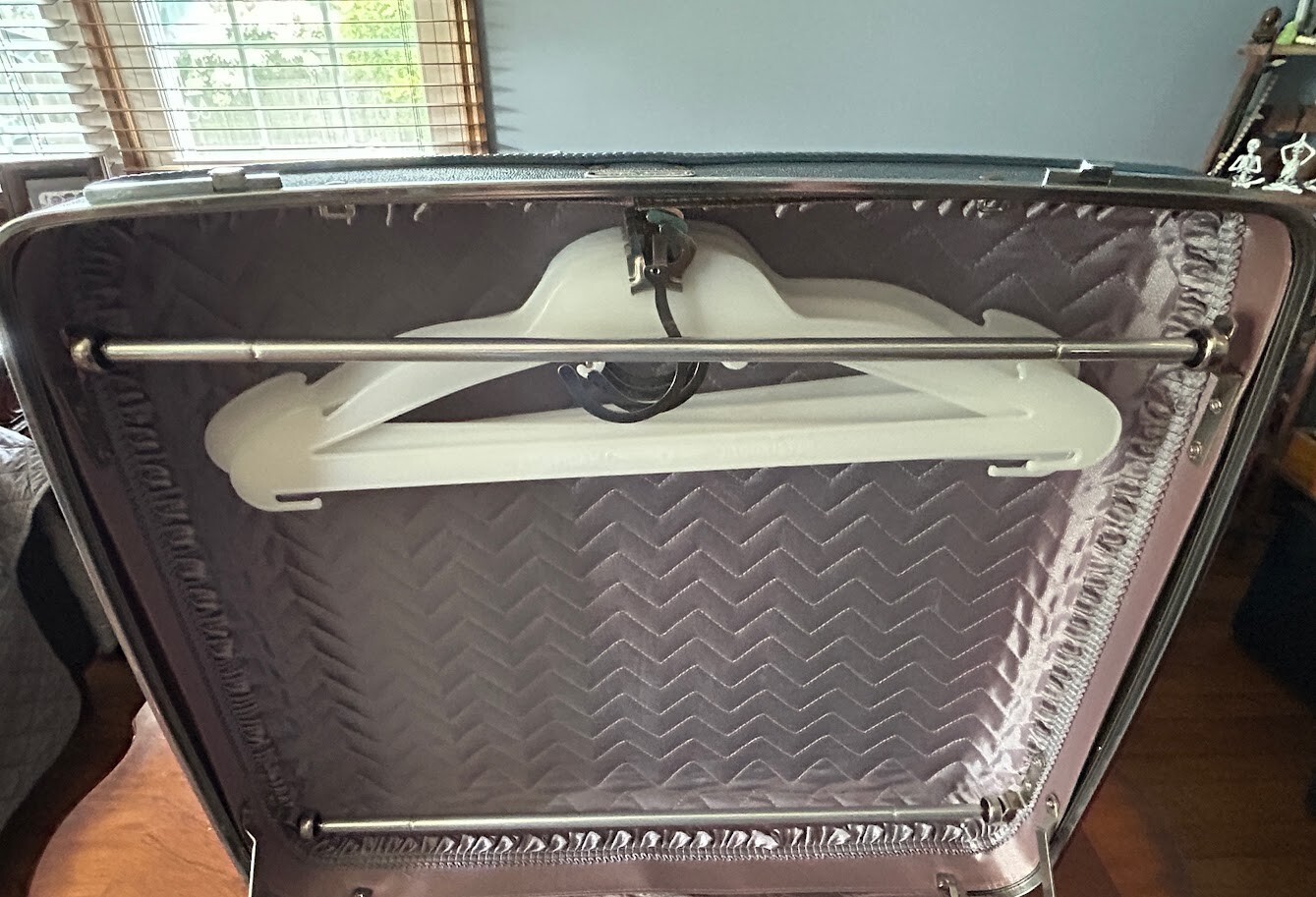 1960s Blue American Tourister Tri-Taper Hard Luggage Suitcase Wardrofold Hangers