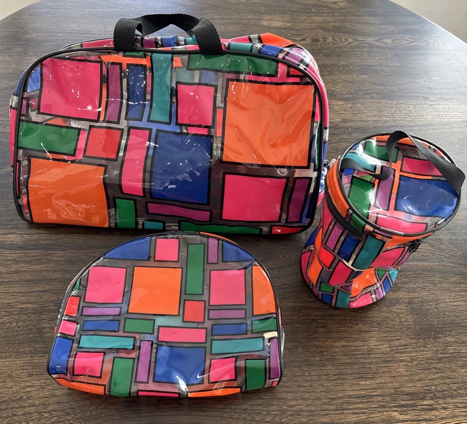 Vintage Travel Set, 3 Pieces Color Block Vinyl, Retro Designs On Travel