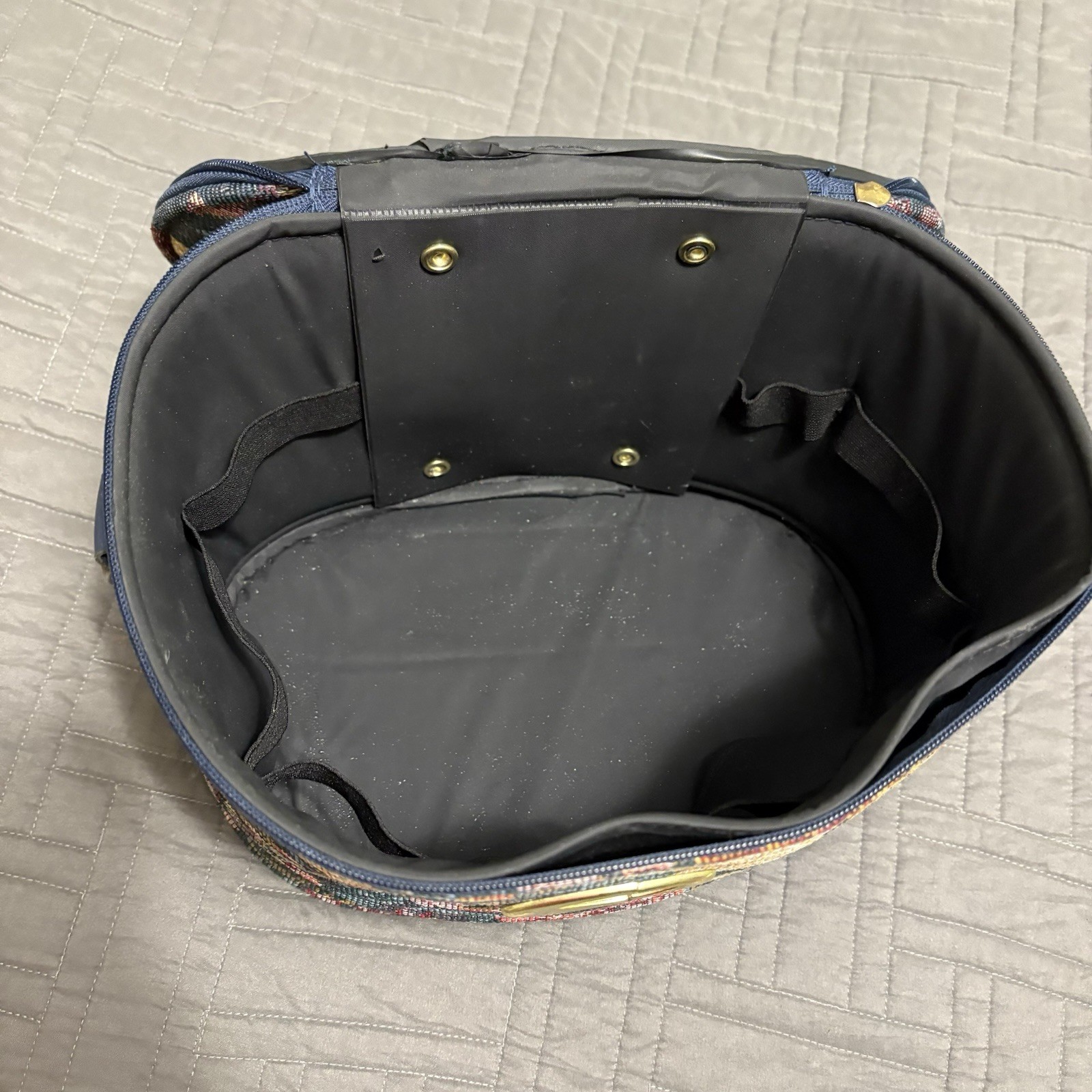 Vintage Concourse Train Case Floral Tapestry Cosmetic Oval Makeup Bag Travel