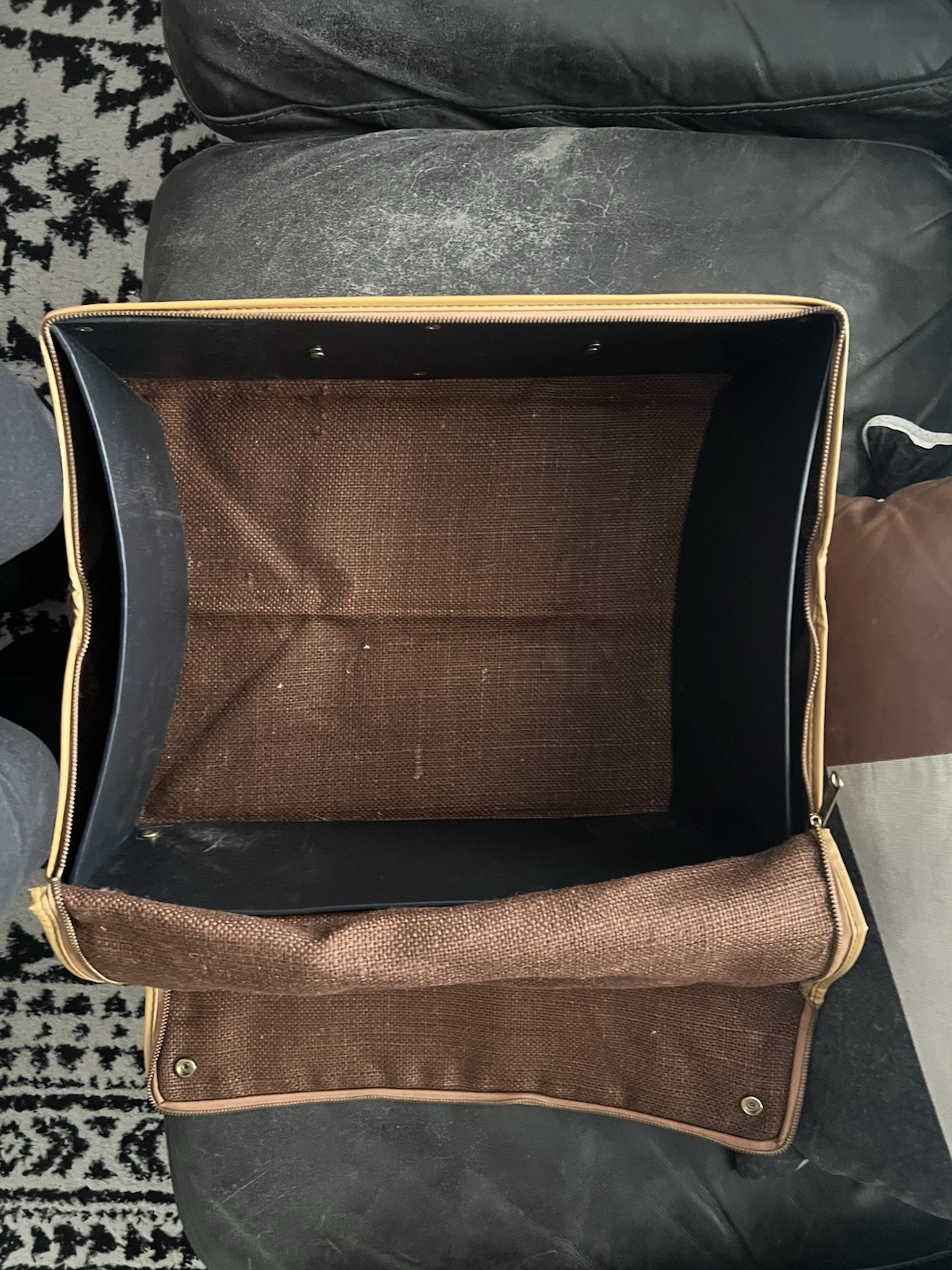 Tiki Foldable Suitcase Vintage Filkauf Linen Pattern