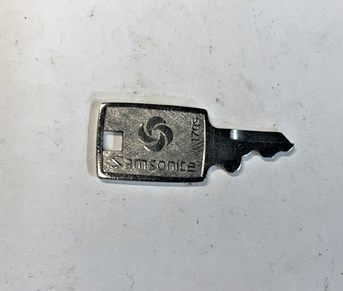 Vintage Samsonite Luggage Key #170S