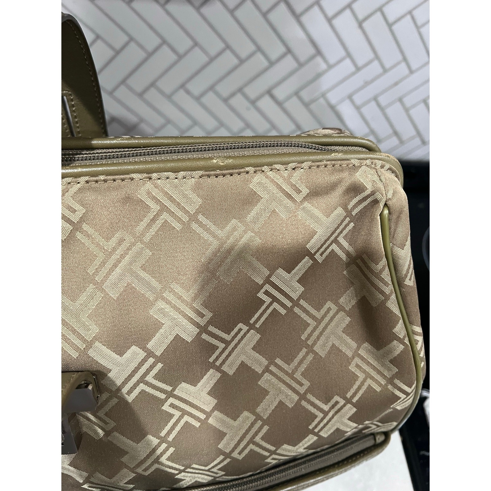 TUMI Signature Collection Logo Duffel #72163CFF Taupe Olive Trim Weekender