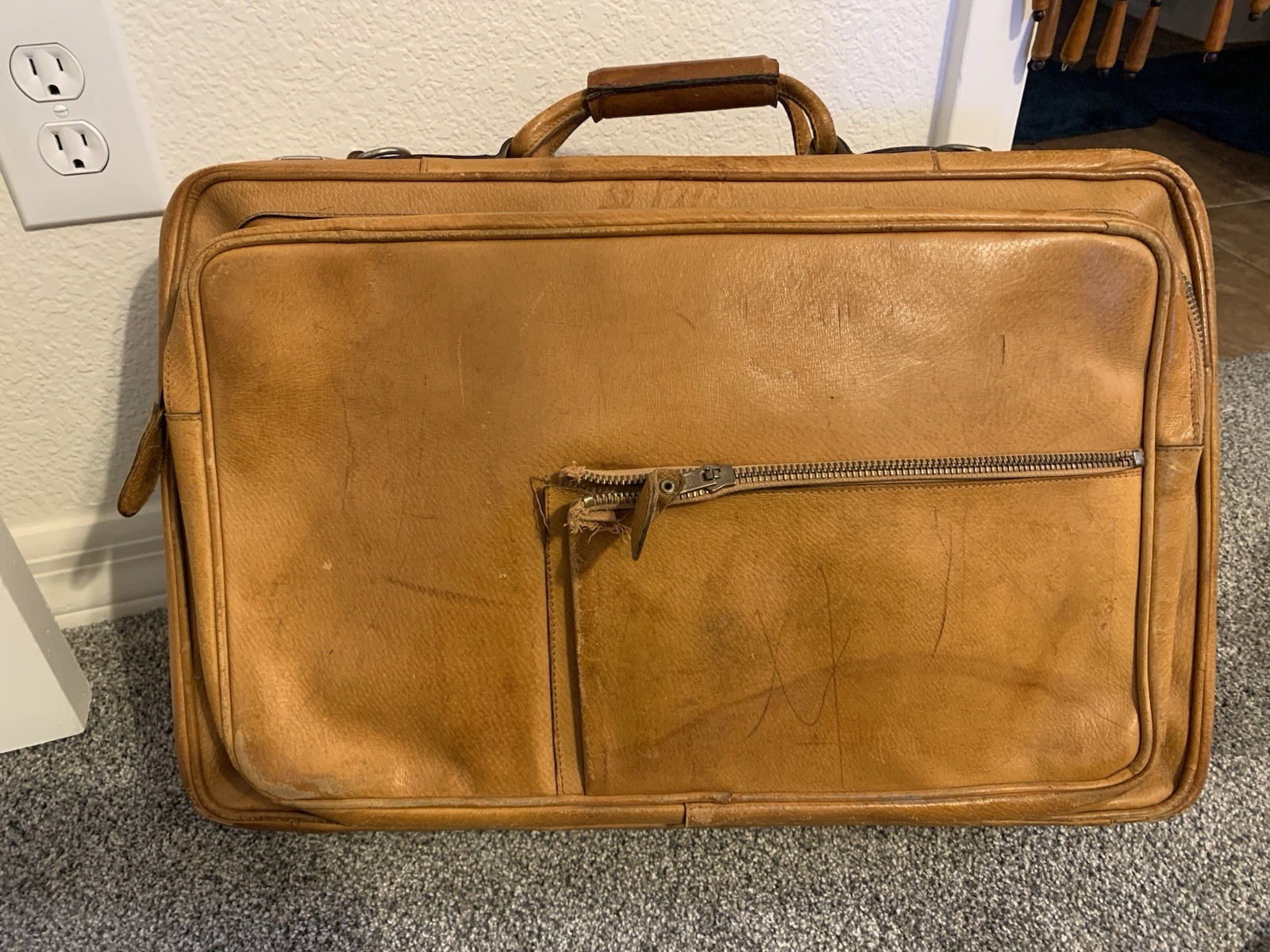 50s / 60s Vintage Clyde Creation Champs Elysèe Paris Leather Suitcase Travel Bag