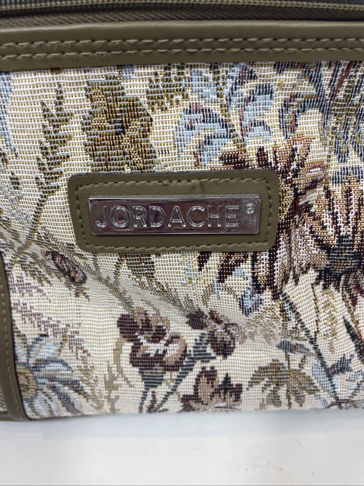 Vintage 1980s JORDACHE Floral TAPESTRY Soft Sided Makeup TRAIN TRAVEL BAG