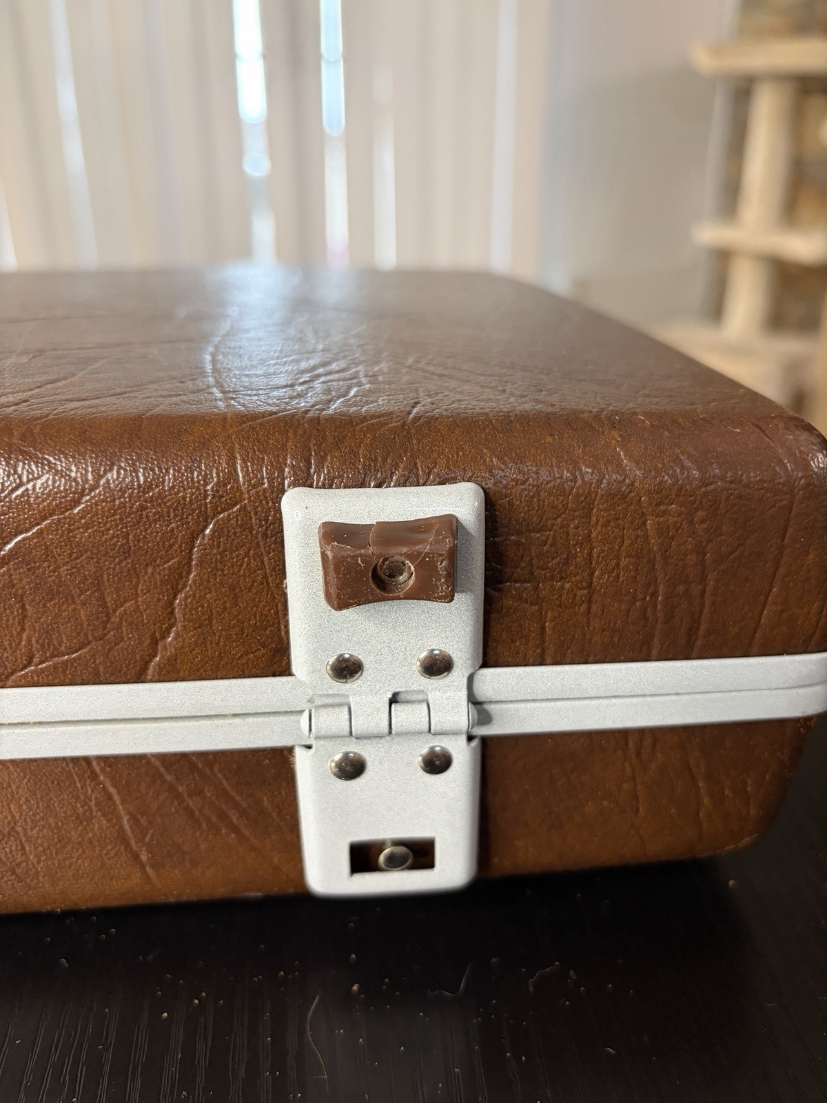 *Vintage* Samsonite Classic 100 Luggage Briefcase Brown w/ Combination Lock