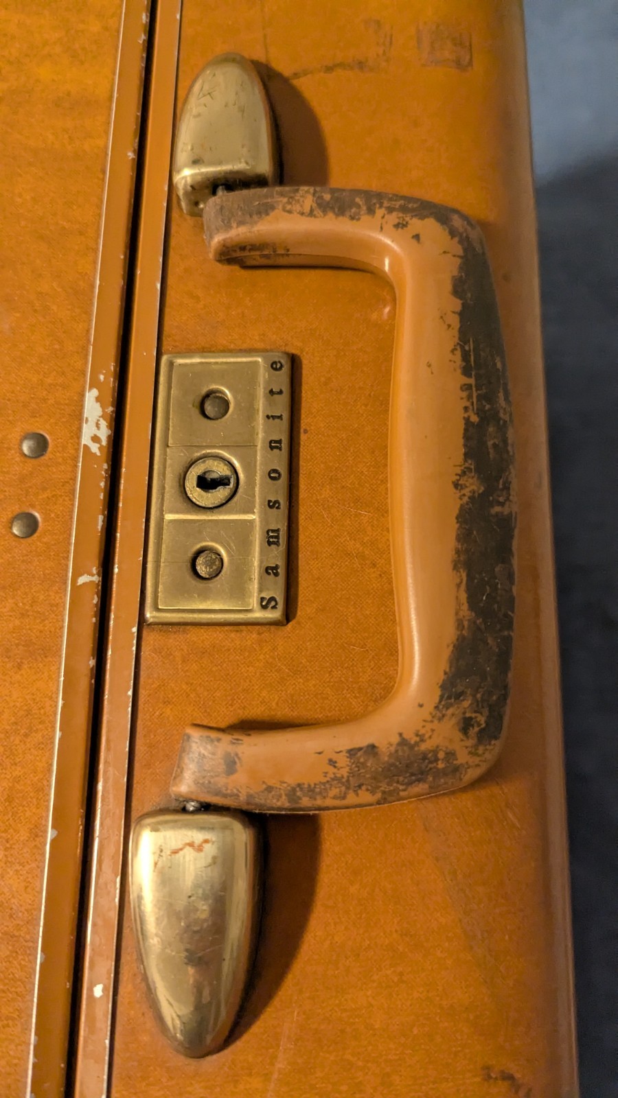 Vintage Shwayder Samsonite Luggage Large Suitcase 24″x19″x9″ Brown 50s 60s