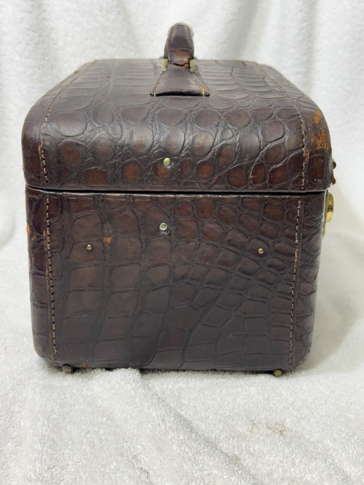 VTG Hartmann Alligator Embossed Leather Travel Train Case Luggage w/Mirror