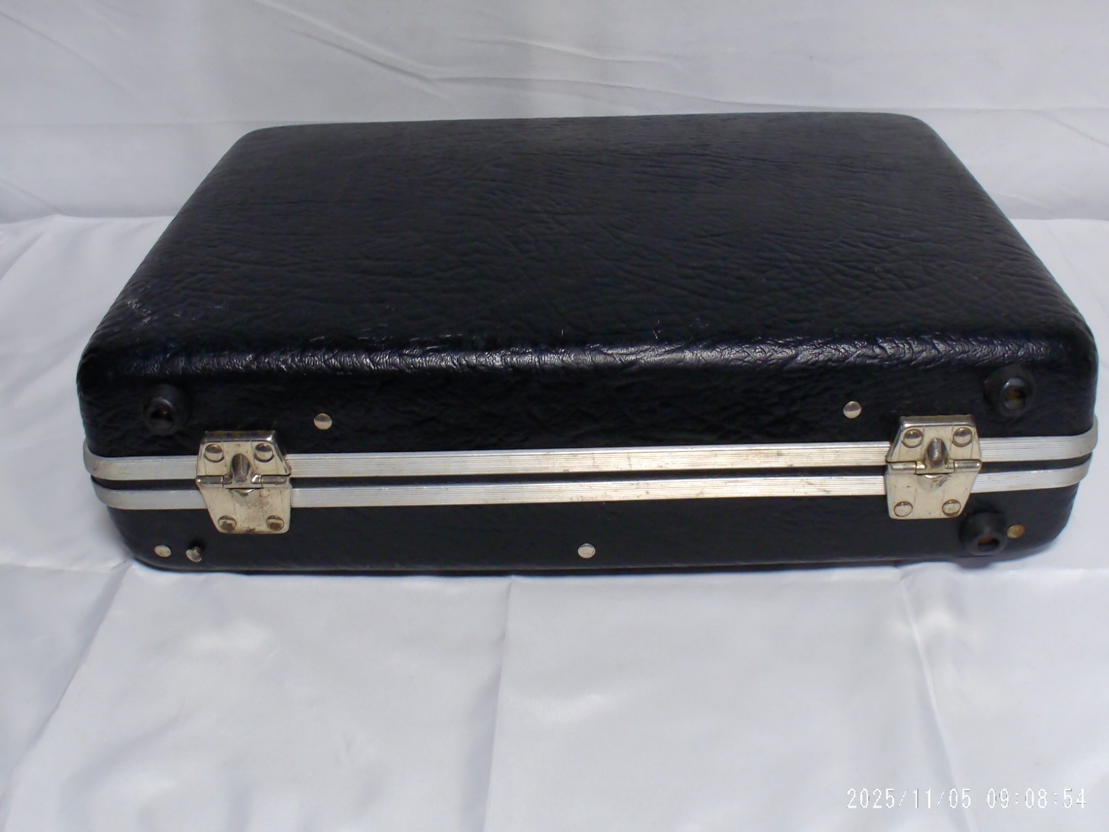 “Pre-Owned” Vtg. American Tourister Black Textured Hard Sided Briefcase w/Key