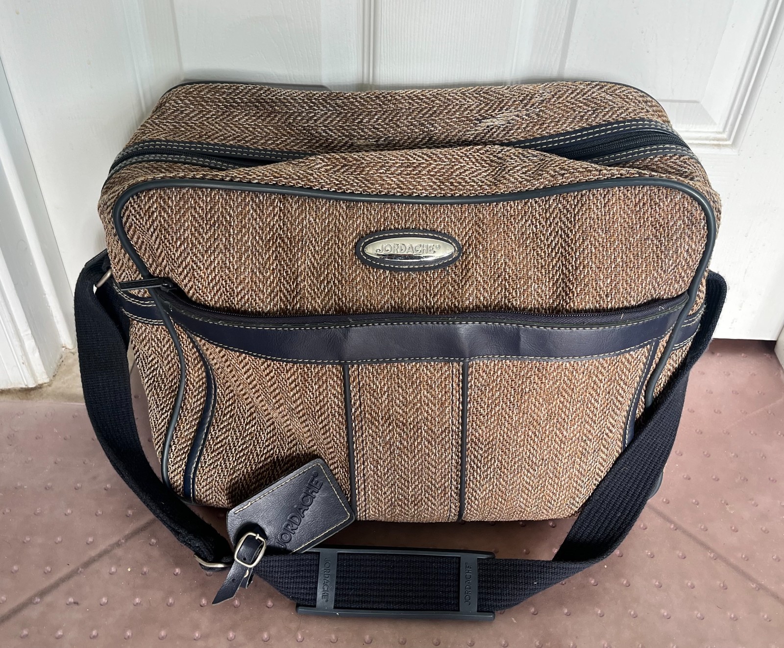 Vintage JORDACHE Brown/Black Tweed Travel Carry-on Shoulder Weekend Bag 16x12x6″