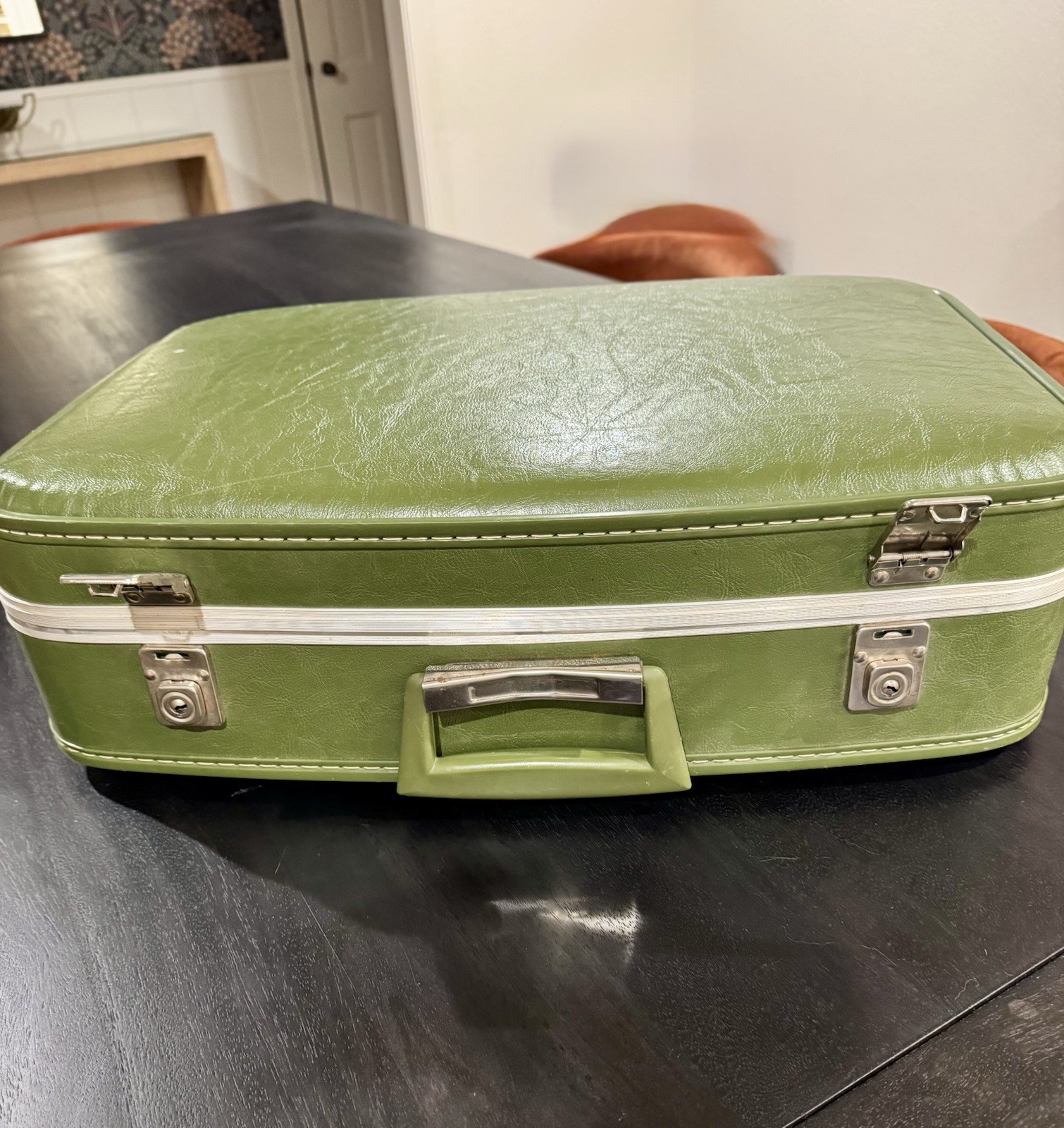 Vintage 1960s Green Vinyl Hard Shell Suitcase Set- Extra Compartments