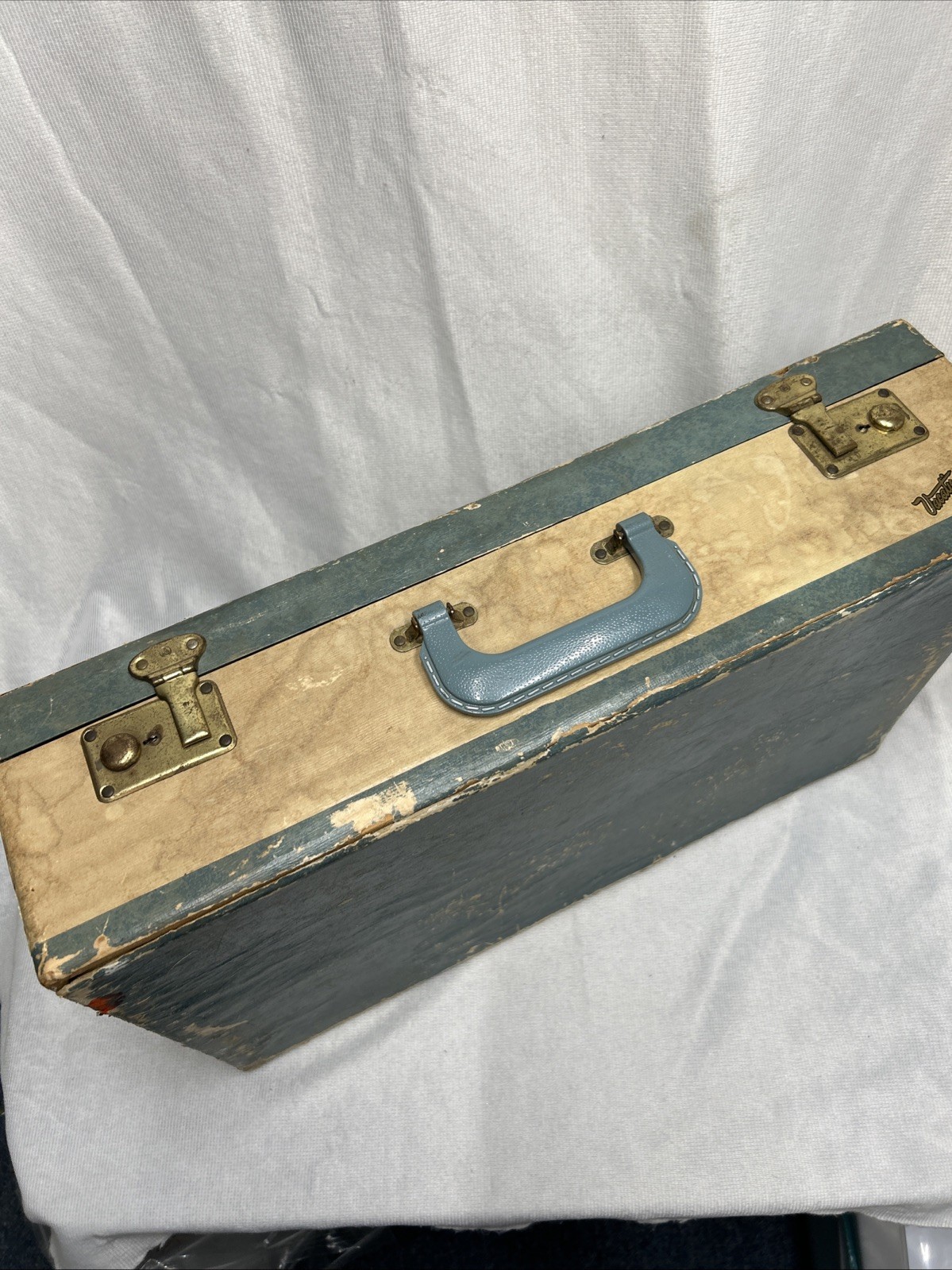 Vintage Suitcase Paper Inside Box Is In Rough Condition See Photos