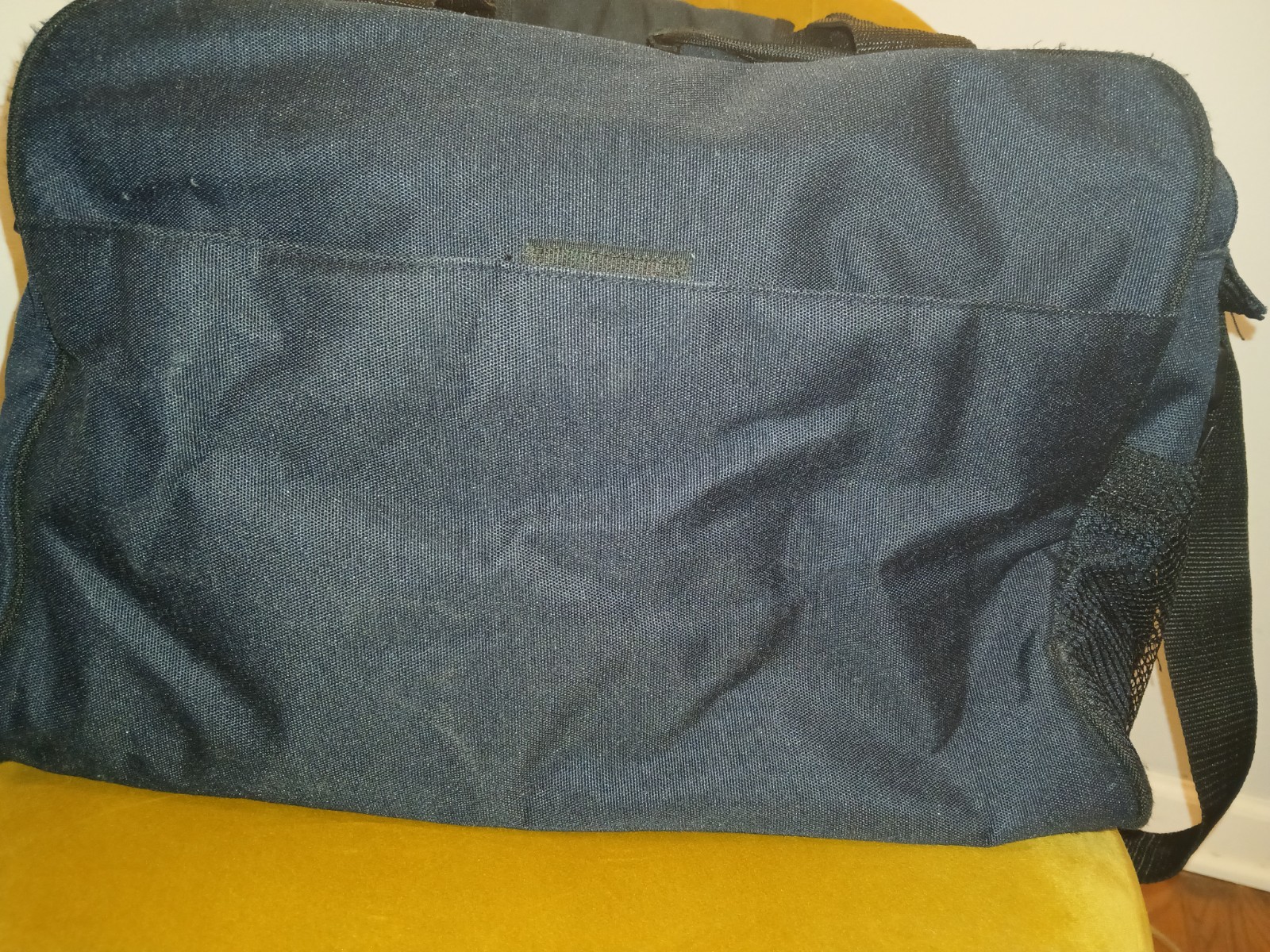 Eddie Bauer Travel Bag. 17x8x12. Vintage Pigskin Accent Flap.
