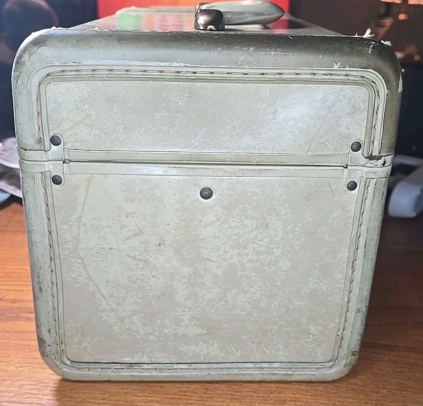 Vintage 1950s Samsonite Streamline Mirror Train Cosmetics Case Cream Marbled