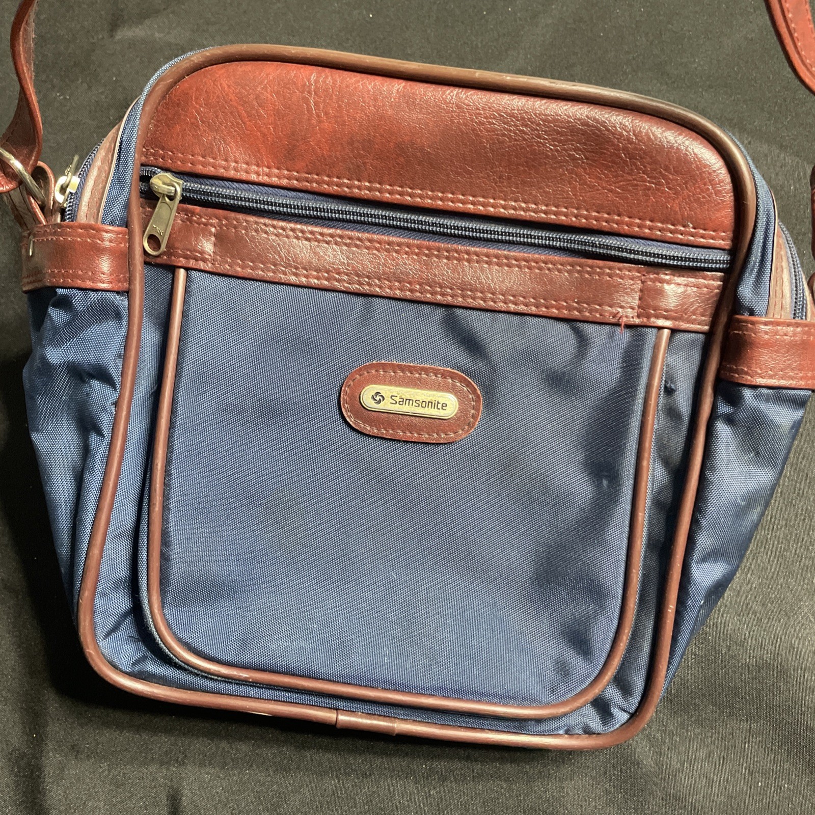 Vintage Samsonite Navy Nylon Shoulder Bag Burgundy Trim Crossbody 10x11x6