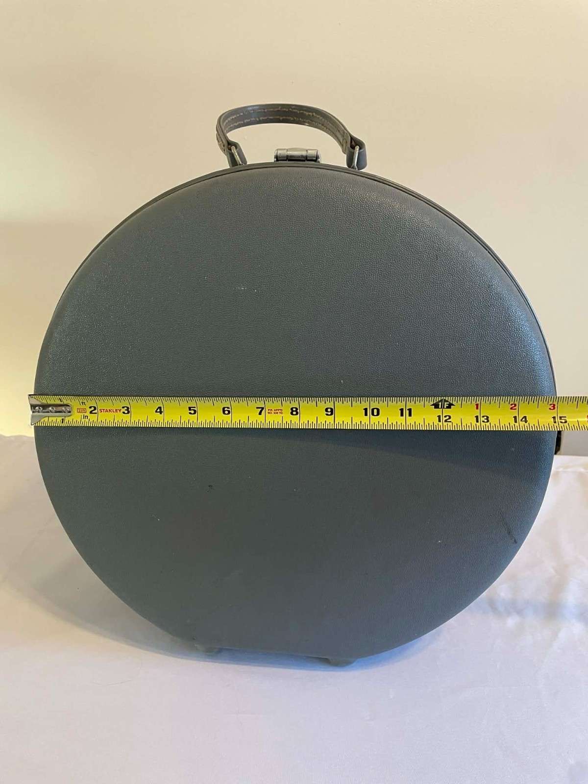 VINTAGE AMERICAN TOURISTER TIARA BLUE-GRAY ROUND HAT HARD CASE SUITCASE LUGGAGE