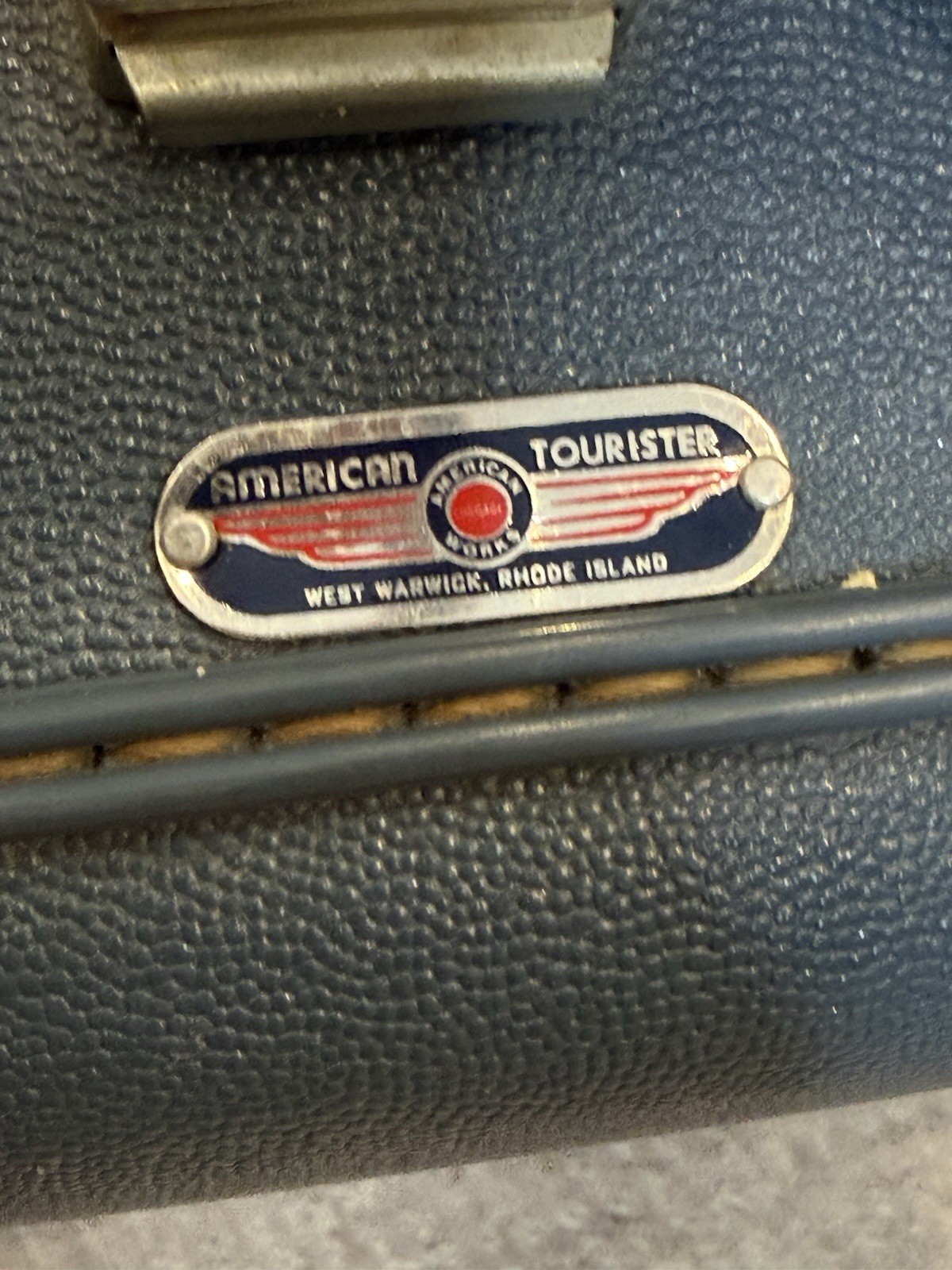 Vintage American Tourister Blue Round Hat Box Suitcase Luggage Works 18” USA