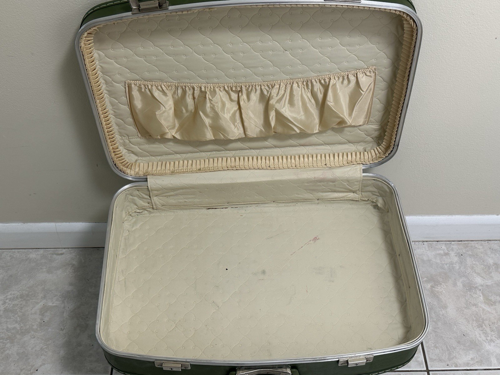 Vintage 1960s Green Vinyl Hard Shell Suitcase See Pictures For More Details