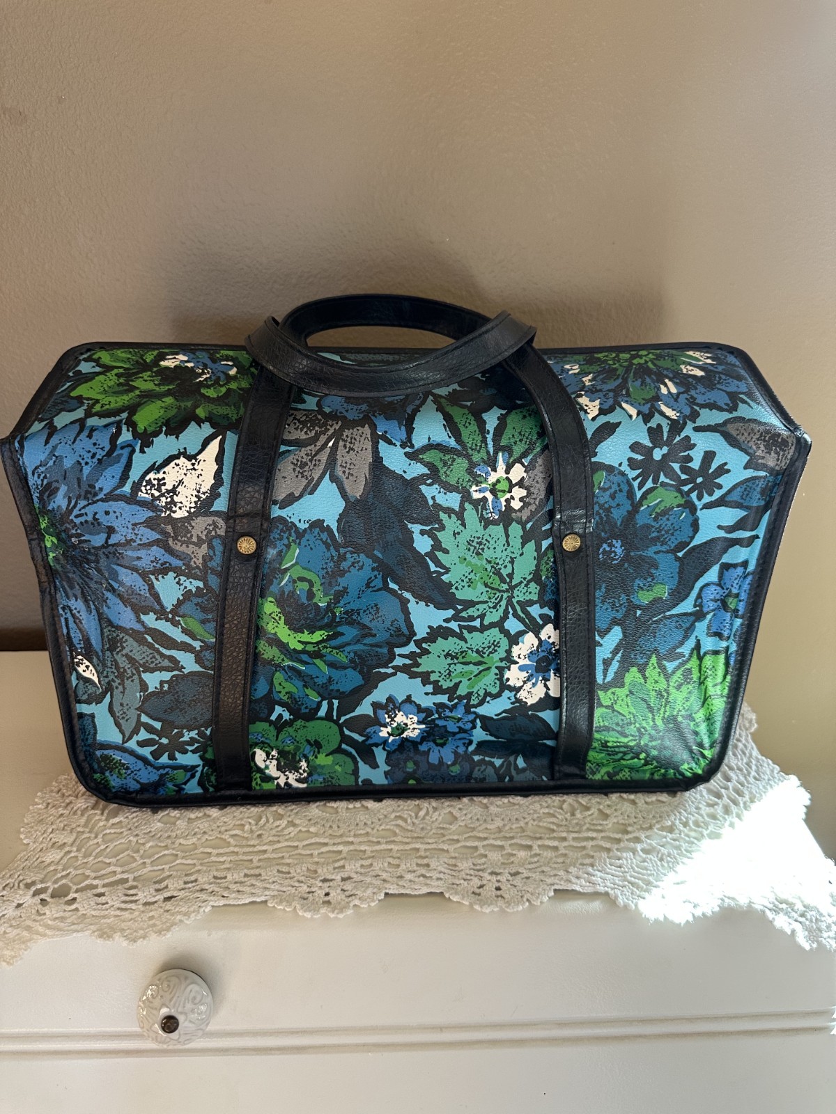 Vintage Floral Travel weekender bag