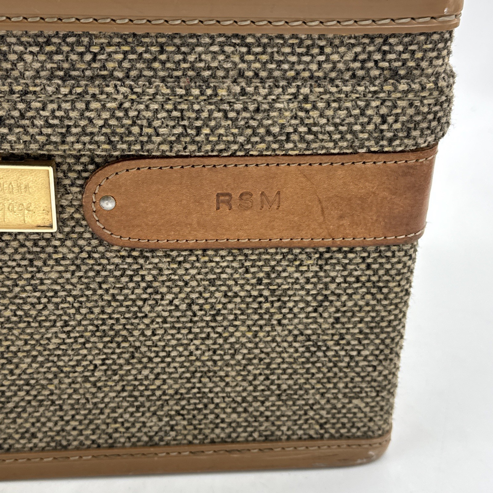 Vintage Hartmann Luggage Leather Train Case Hard MakeUp Cosmetic Case w Code