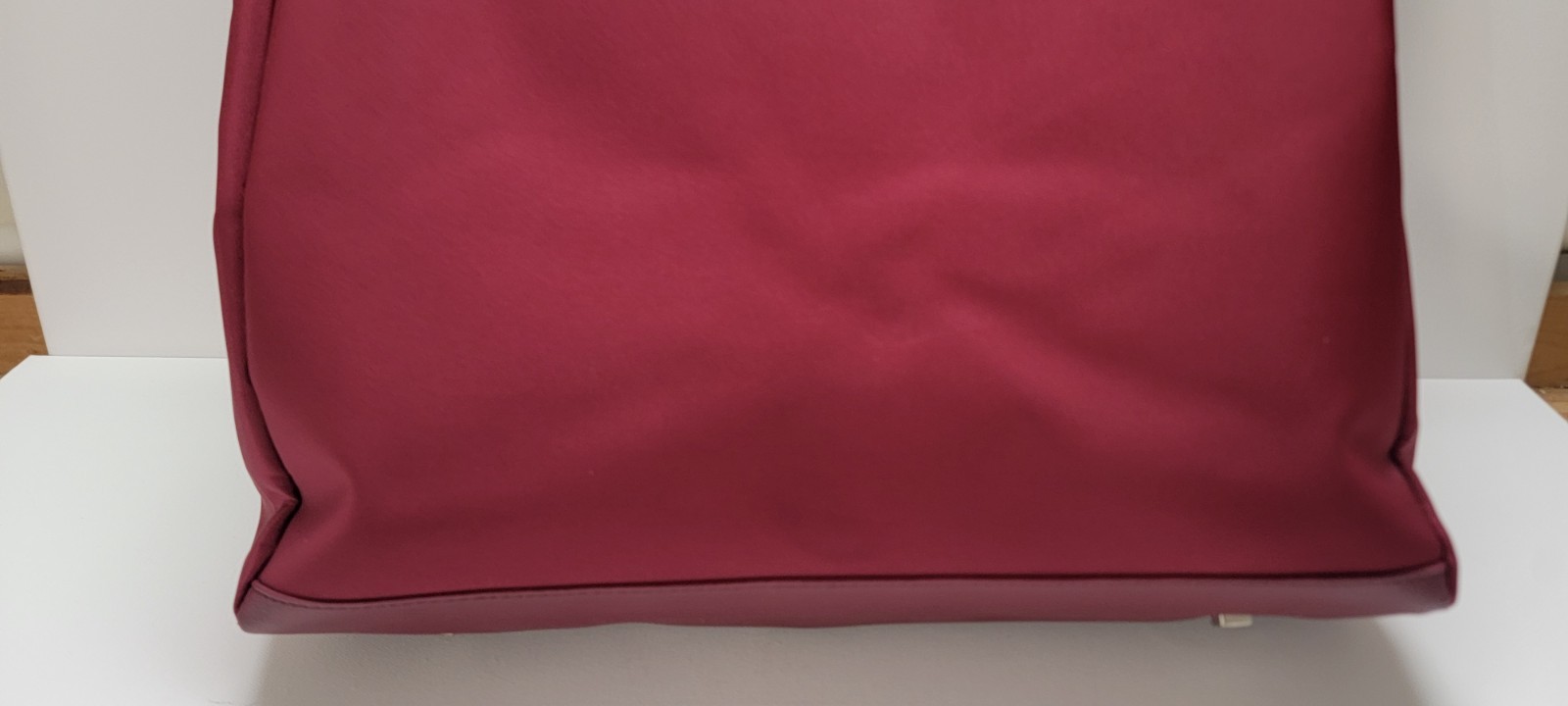 Samsonite Burgundy Red Nylon Tote Bag Shoulder Travel Work Laptop Carry On