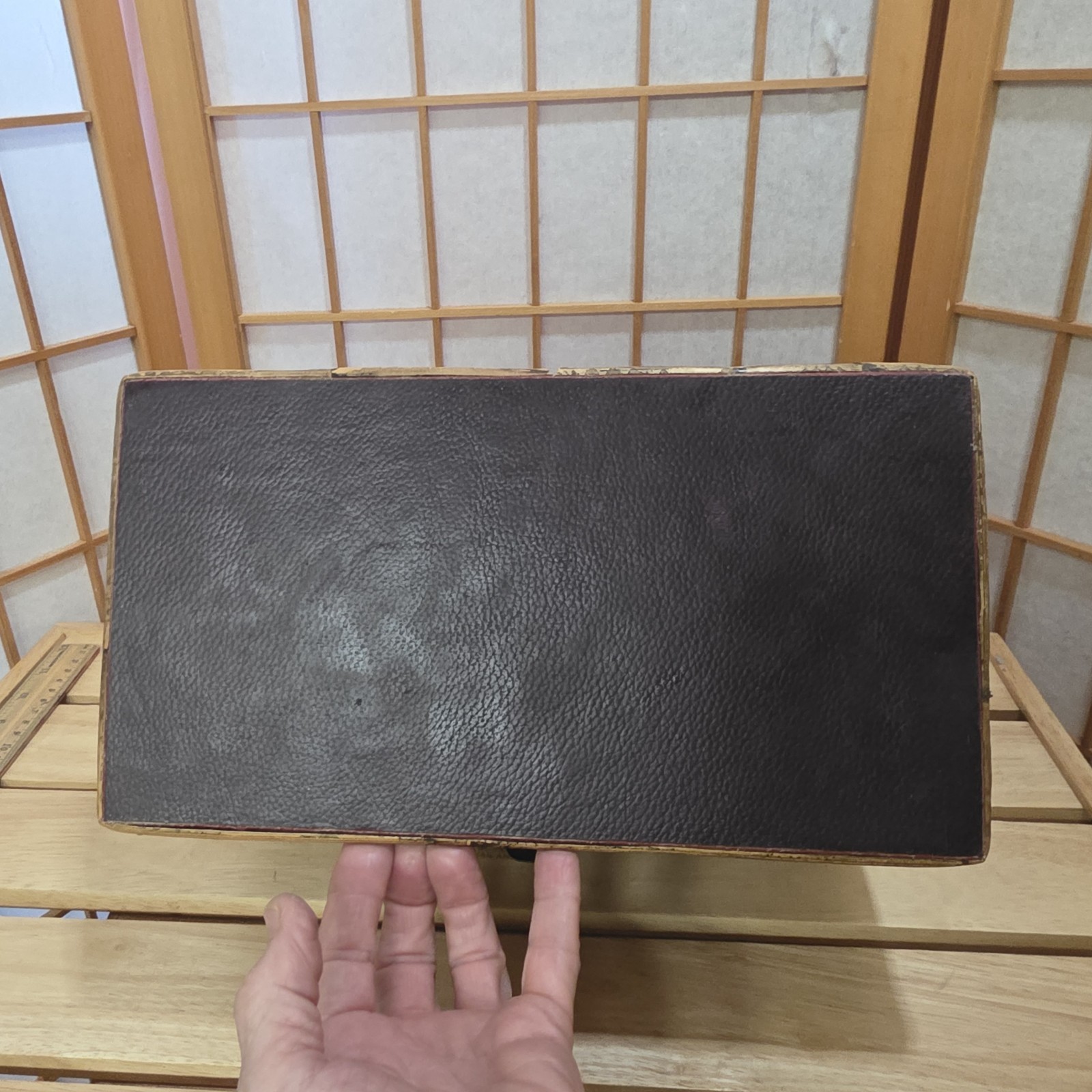 Vtg 50’s Train Case Makeup/Sewing/Stash Box Faux Alligator Vanity Cosmetic Lined