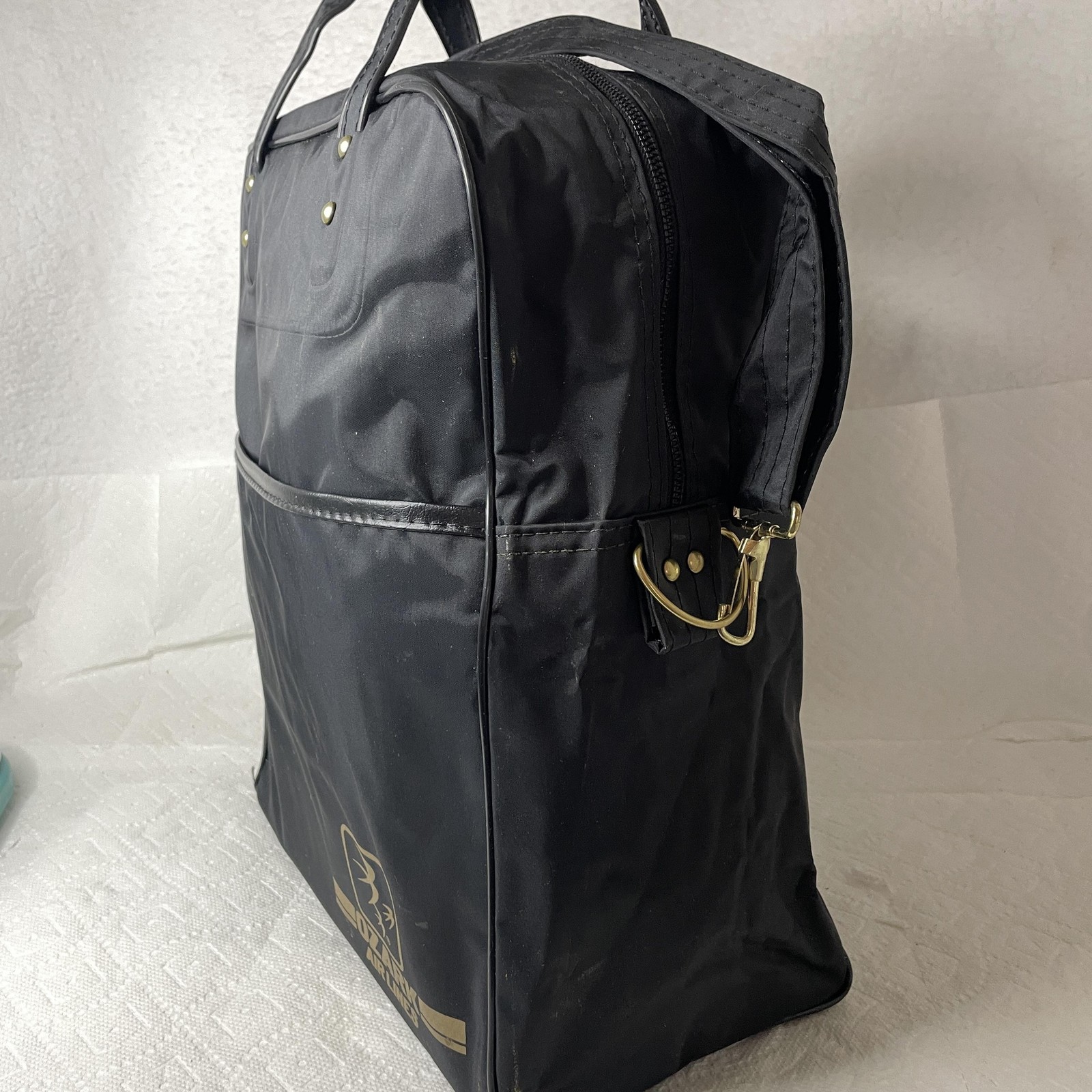 Vintage Ozark Air Lines Flight Bag Carry On Travel Shoulder Tote 17x13x8 USA