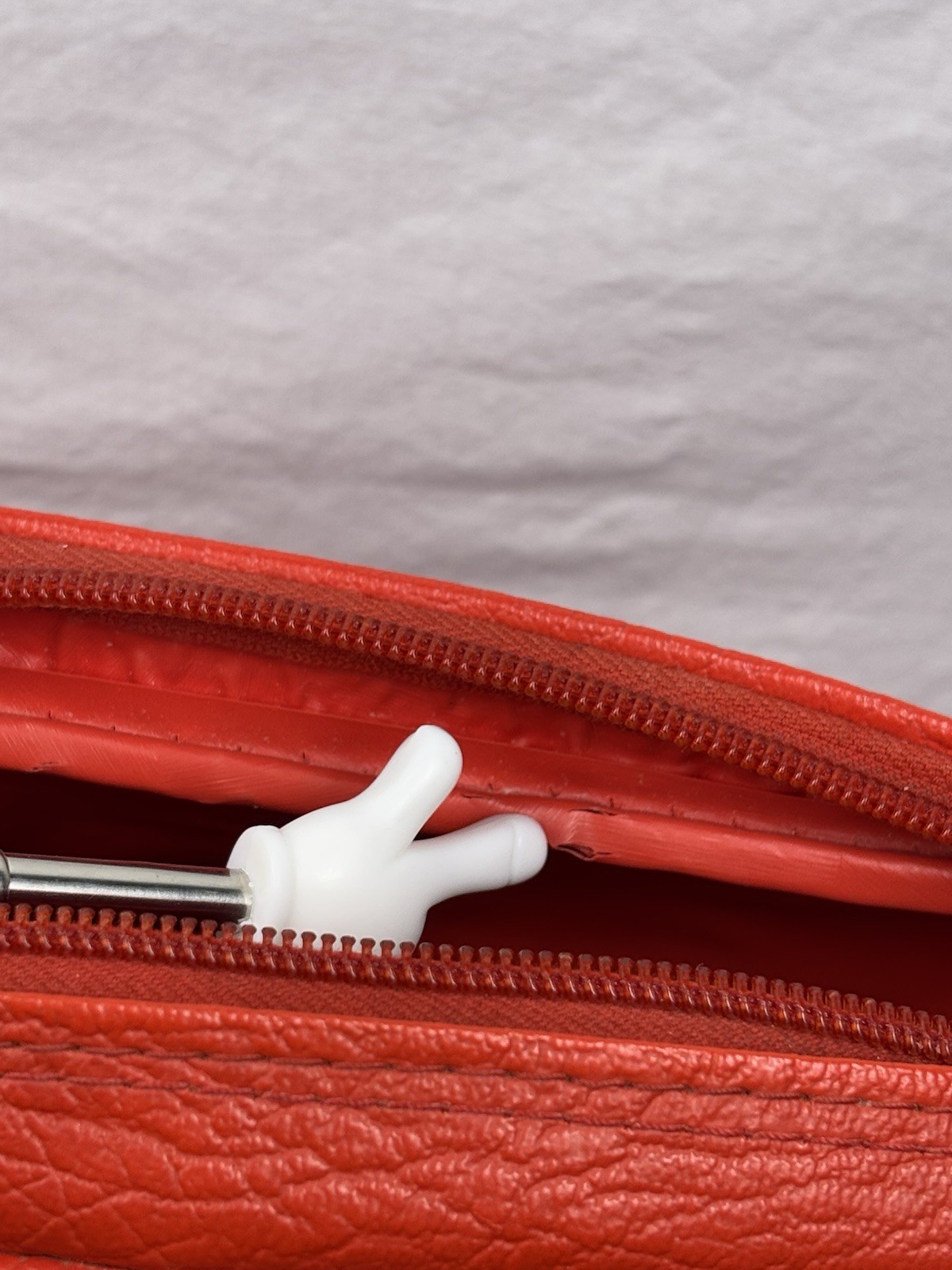 Vintage Sears Travel Tote Overnight Bag Zipper Lock No Keys Red