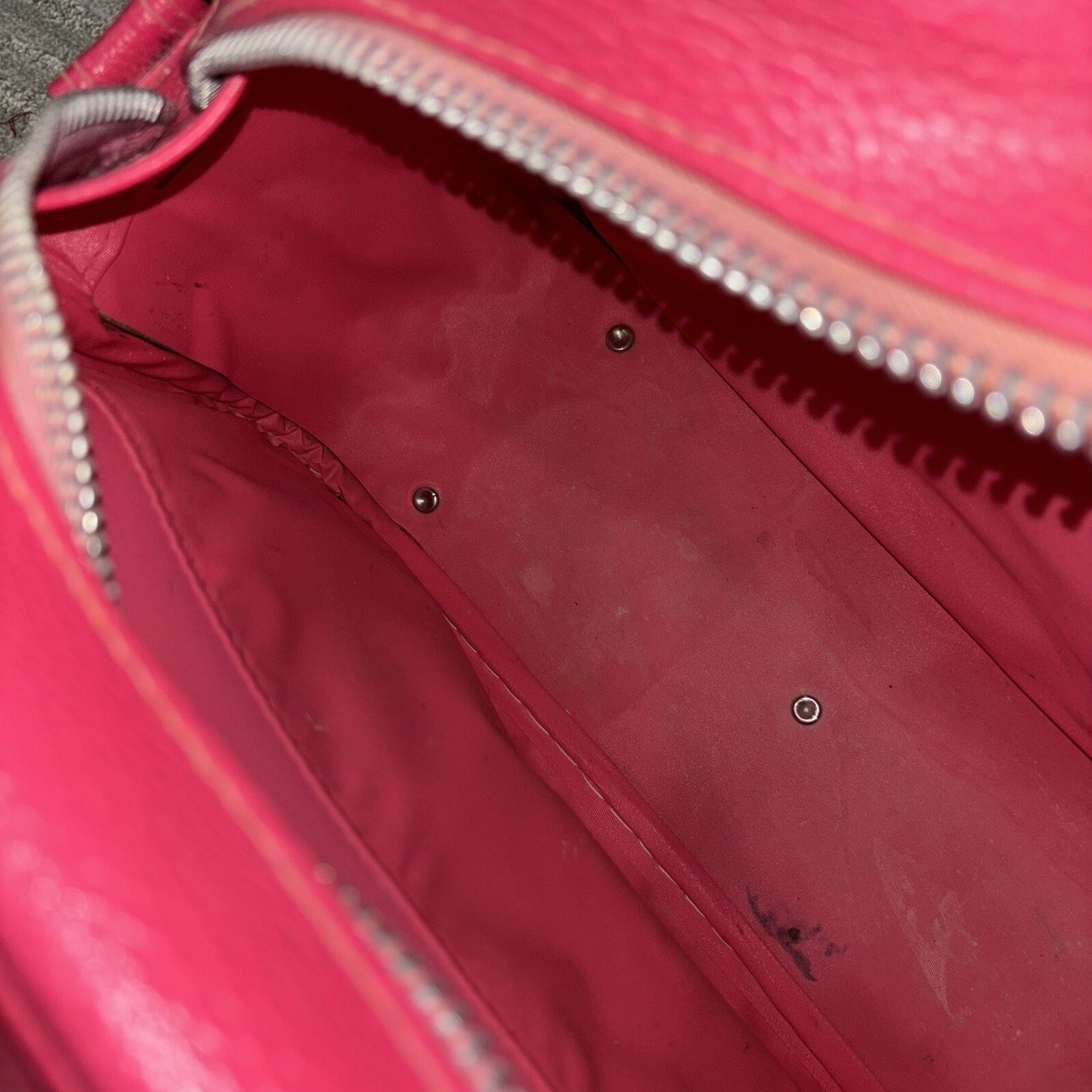 Vintage Royal Traveller Pink Buckle Front Vinyl Luggage Bag