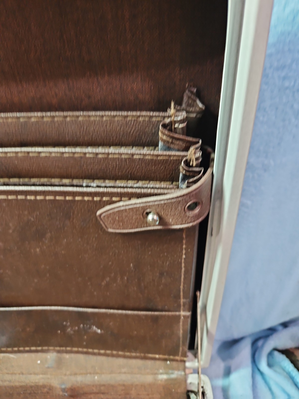 Vintage Samsonite Classic 100 Briefcase – Brown Hardshell Slim 3-Dial Combo Lock