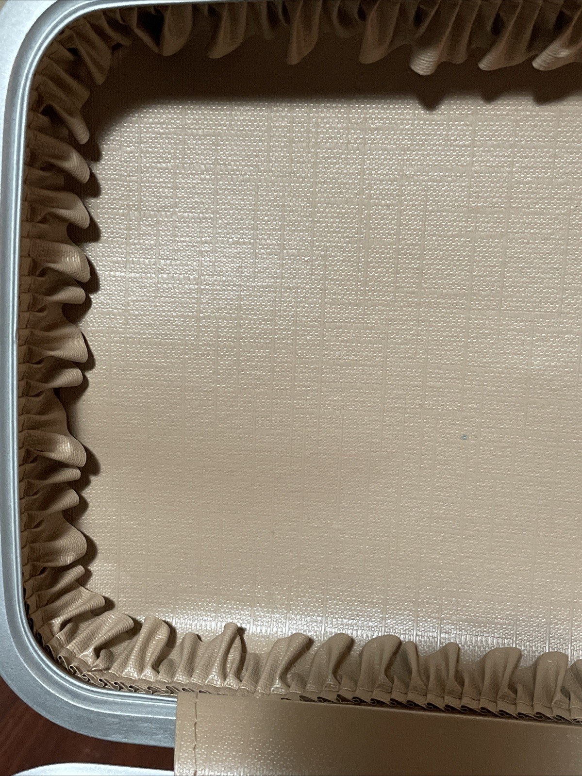 Samsonite Silhouettetrain Case Cream Color No Key