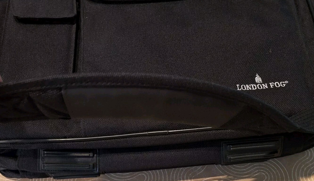 London Fog Black Computer Overnight Travel Luggage Bag w/ Strap