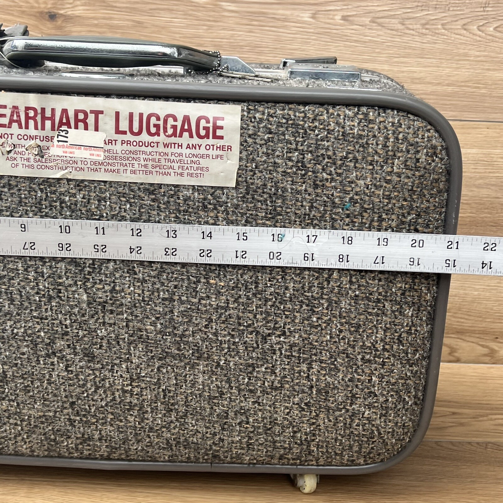 VINTAGE 80’s Amelia Earhart British Tweeds Luxury Series Luggage Suitcase w Tags