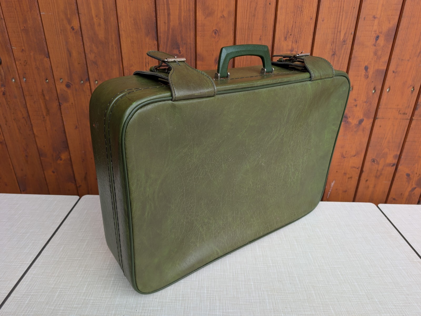 Vintage Retro Suitcase 70s Style Travel Case Green Weekender Mid Century 11