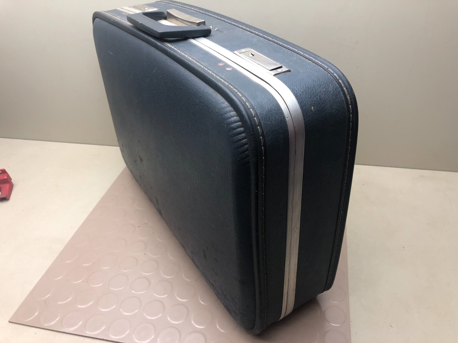 Vintage MCM Suitcase Luggage Hard Sided Locking – No Key A
