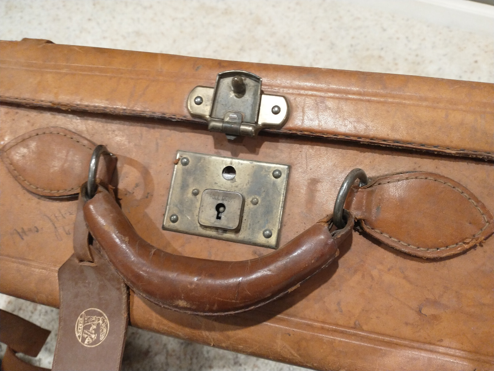 vintage antique genuine hard leather travel suitcase 24x13x7