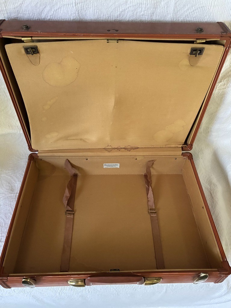 Vintage Samsonite 21″ Shwayder Bros. Leather Hard Shell Luggage Suitcase Brown