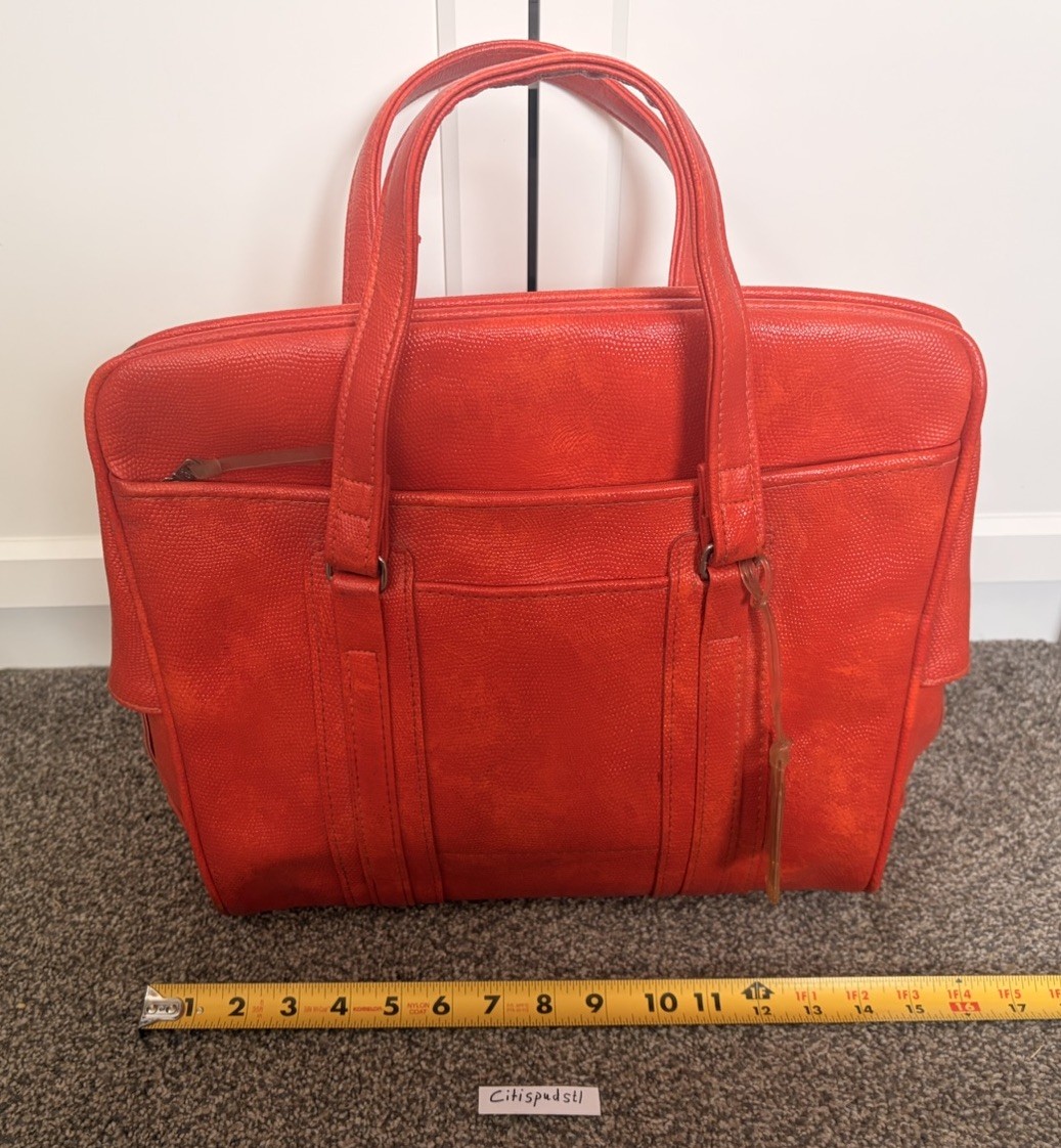 🧳 1970’s Samsonite Sherbrooke Luggage Tote Orange Autumn Blaze 16” W x 13” H