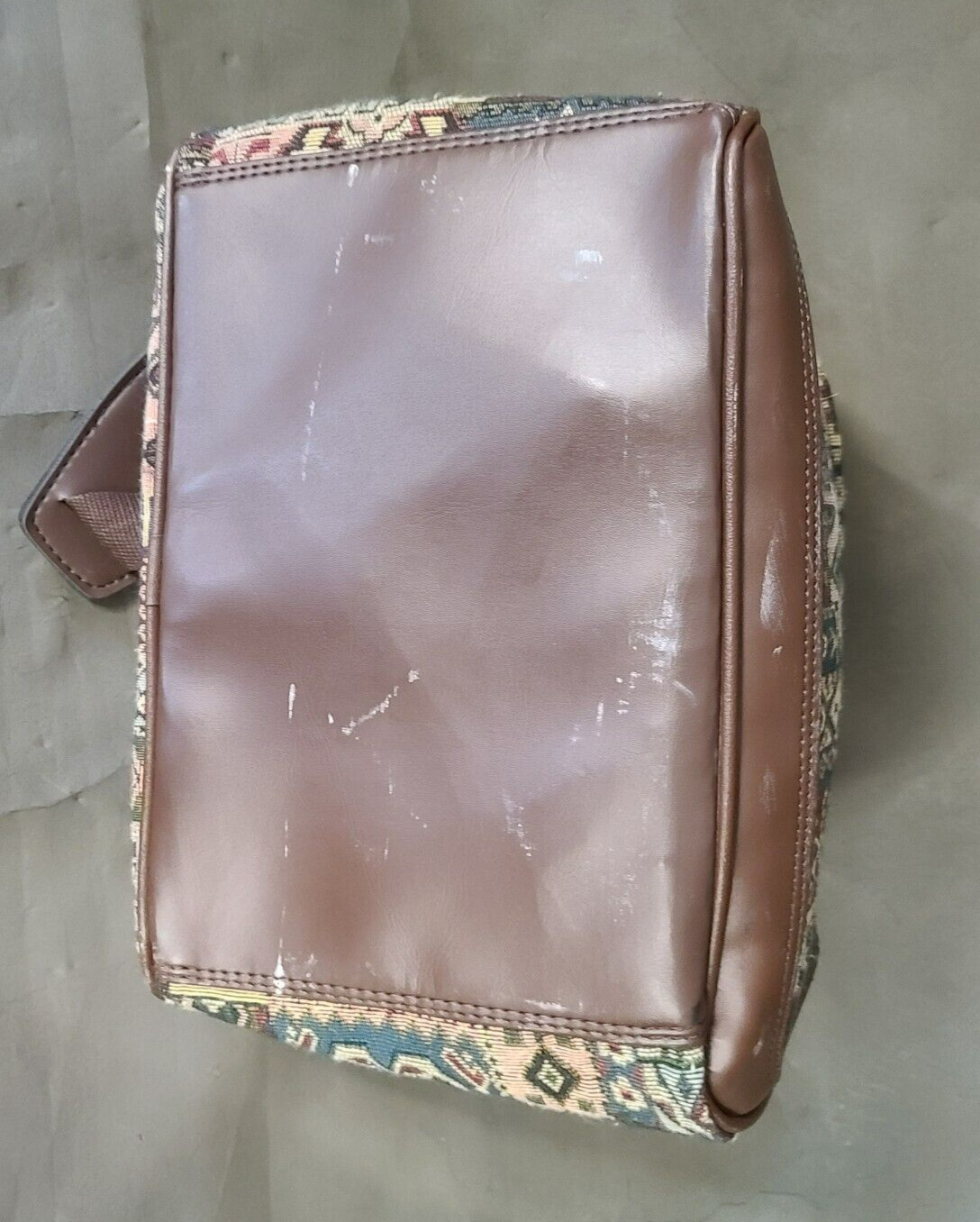 VTG American Tourister Tapestry Makeup Carry Bag Mirror Pockets Adjustable Strap
