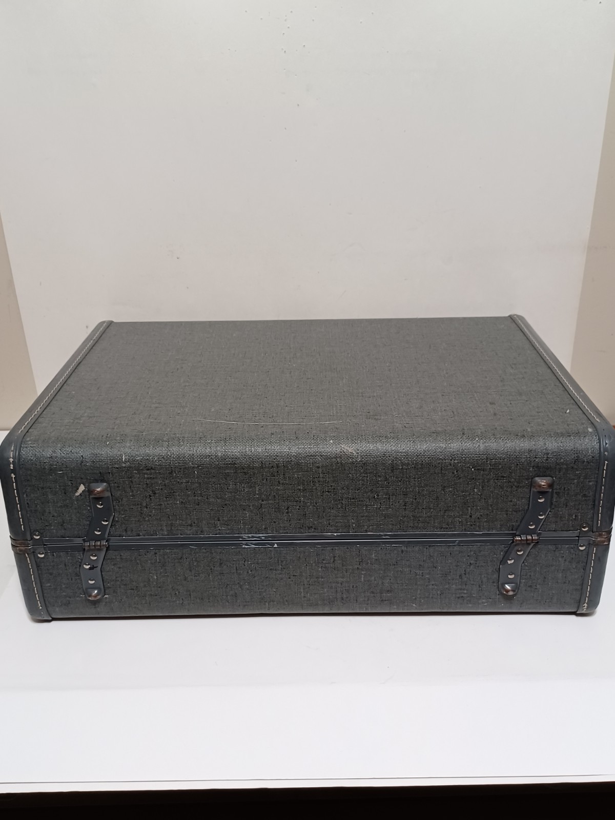 Vintage Samsonite Shwayder Bros 4832 Large Hardshell Suitcase ~ 21″x16″x8″