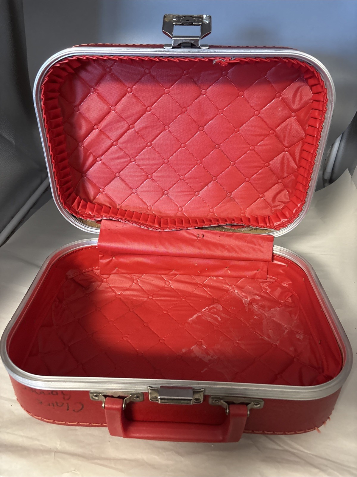VTG Retro Childs Suitcase I’m Going to Grandma’s Red Hard Weekend Case Overnight