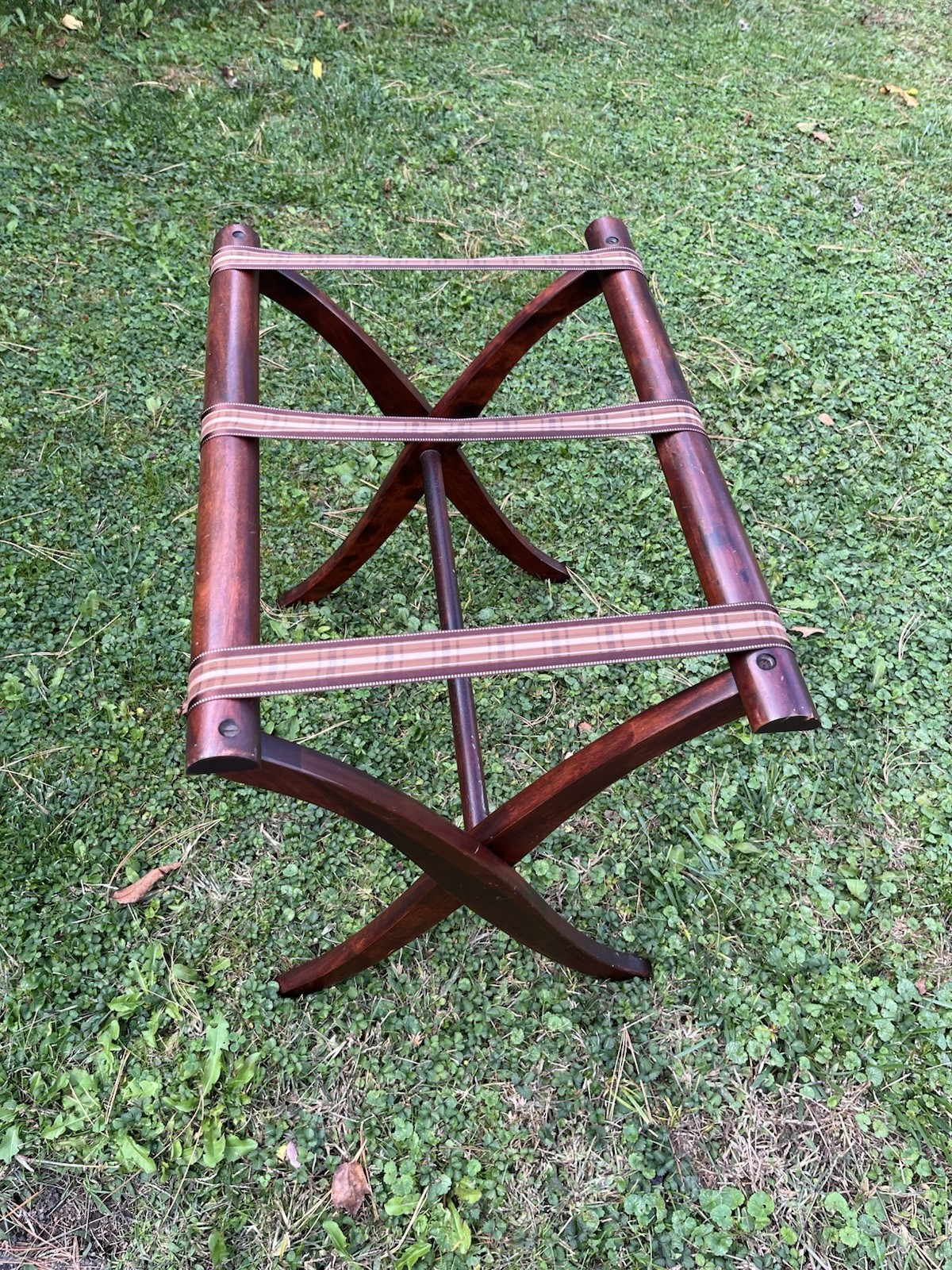 Vintage Folding Wooden Luggage Rack Mahogany Finish Floral Metal Tacks READ