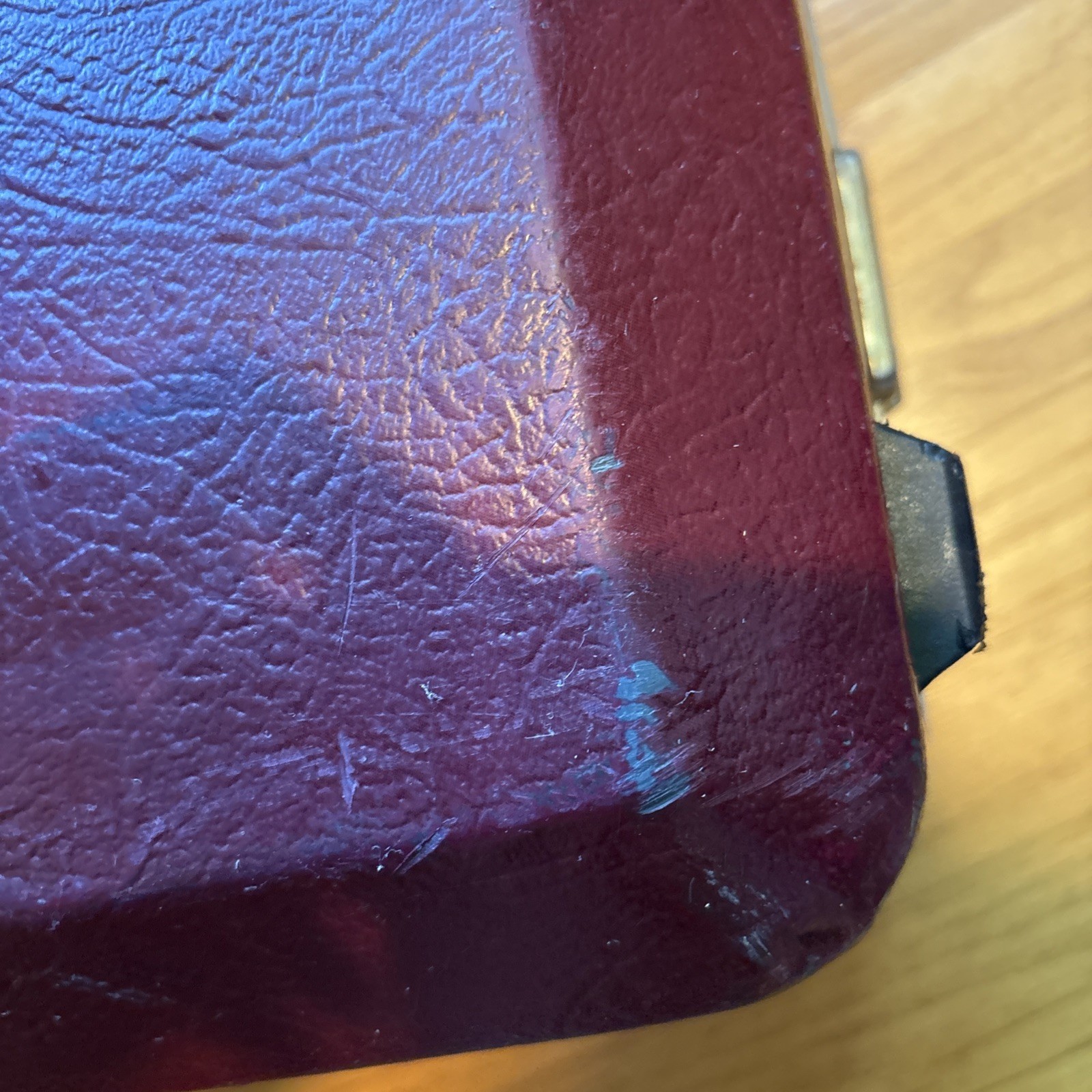 Vintage 70s80s American Tourister Burgundy Hard Shell Suitcase w/Wheels and Key