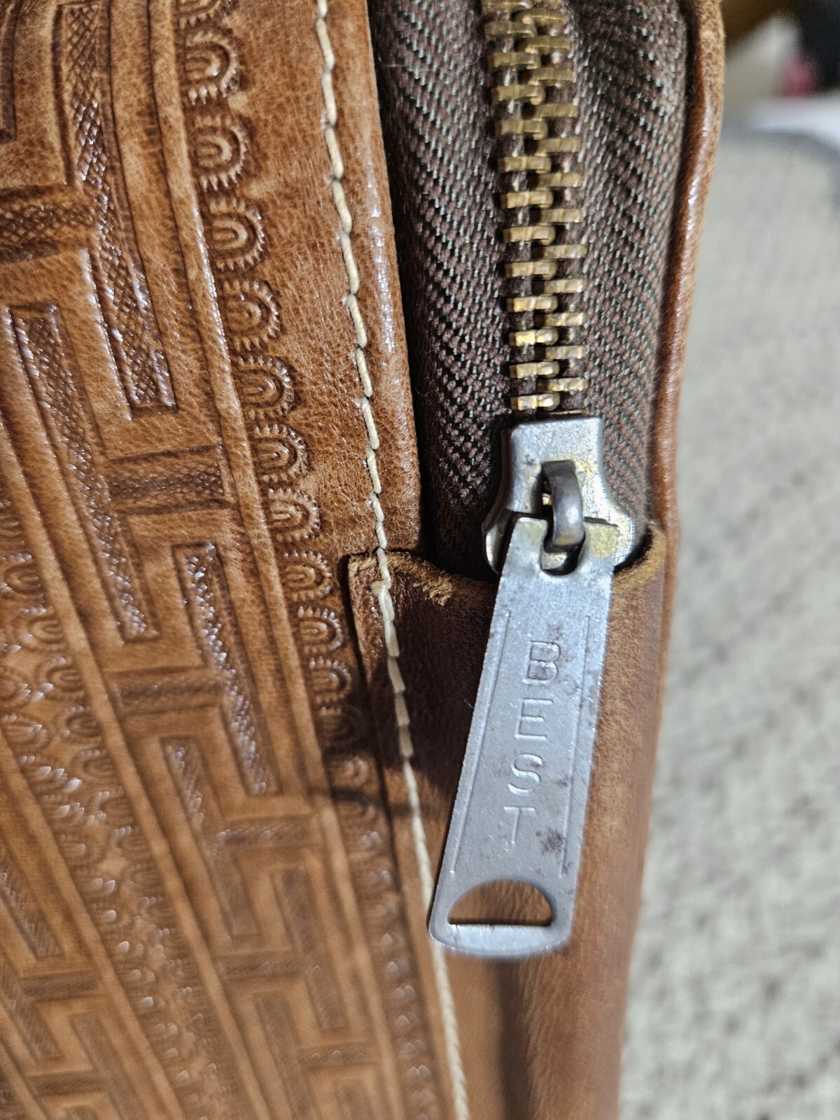 Antique Vintage 1930s Tooled Leather Toiletry Bag Great Condition Tiki Men Box