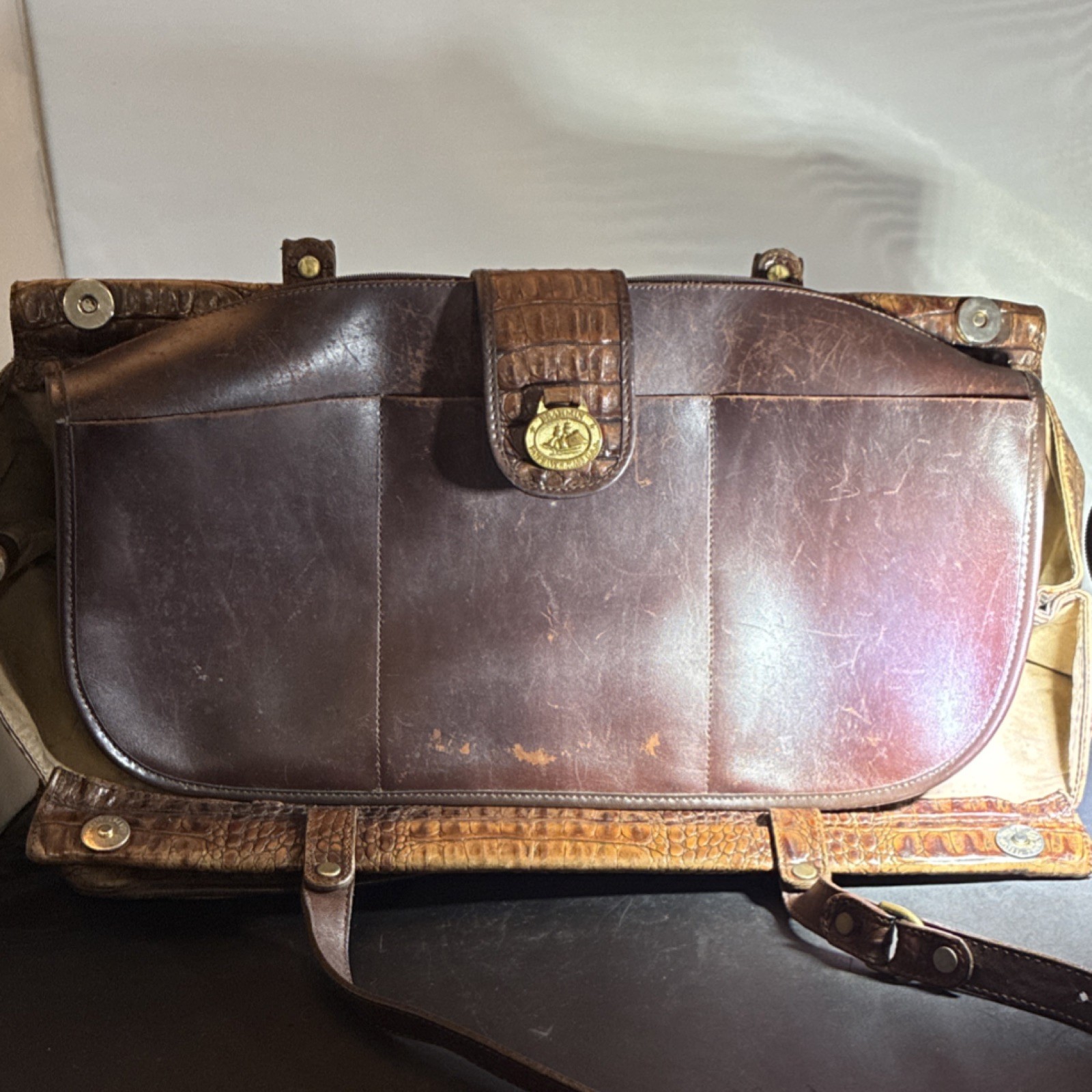True Vintage 1920s Brown Croc-Embossed Leather Holdall Duffle Bag Strap