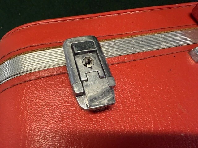 1950s VTG Pullman Featherlite Red Suitcase Large Luggage Without Key Mid Century