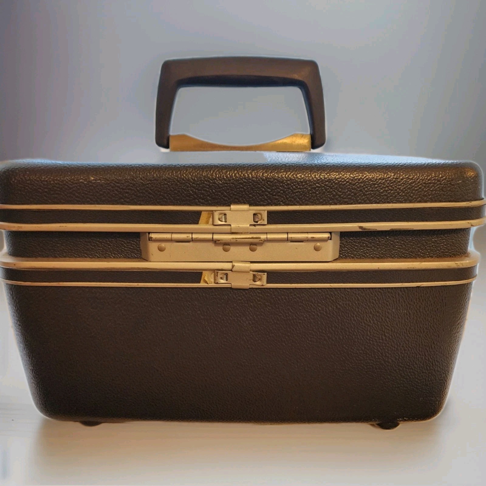 Vtg 1960s Samsonite Silhouette Gray Hard-Shell Vanity Train Case Orig Keys Tray