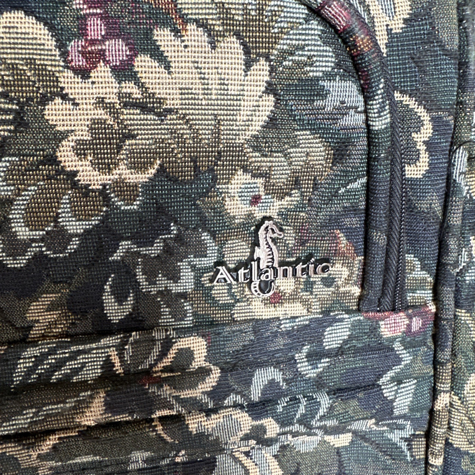 ATLANTIC LUGGAGE Tapestry Vintage Wheeled Garmet Bag Suitcase Upright Pullman
