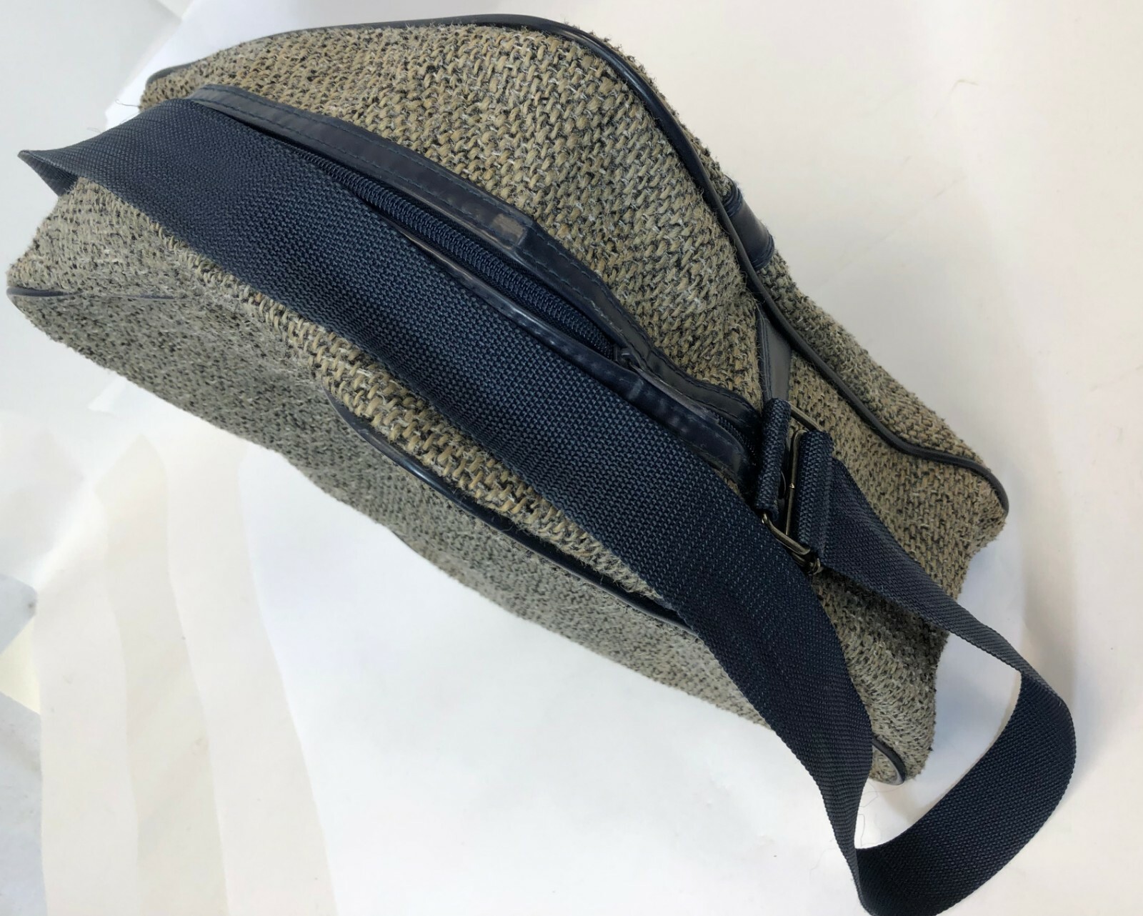 Vintage Pierre Cardin 1970 Gray Tweed Adjustable Strap Luggage Overnight Bag