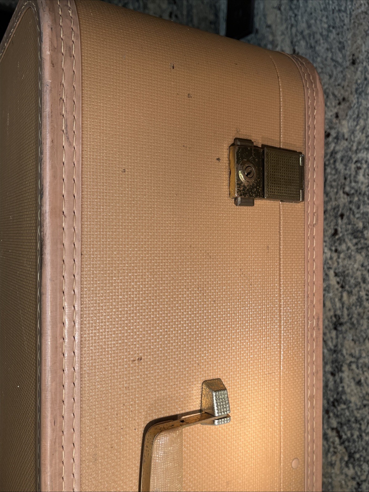 Vintage 1950s Lady Baltimore Beige 2 Pc Hard Luggage Suitcases